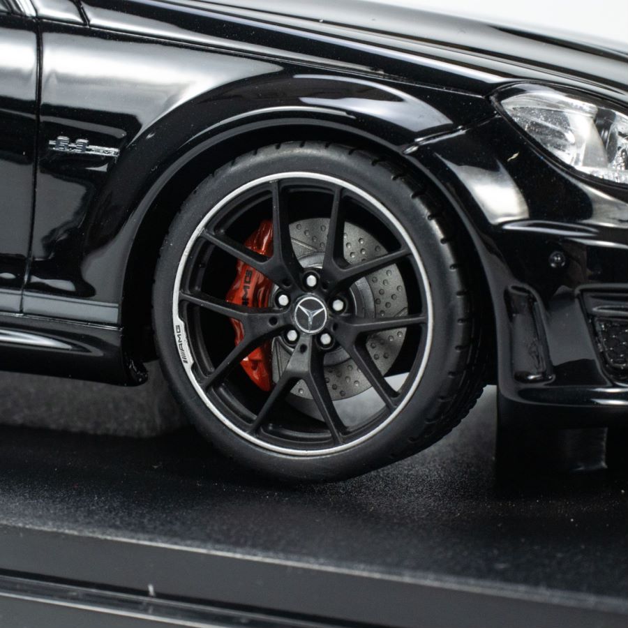 GT Spirit 1:18 MERCEDES-BENZ C63 AMG EDITION 507 CLDC Exclusive CLDC029