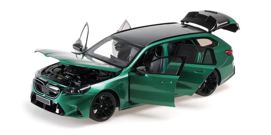 MINICHAMPS 1:18 BMW M5 TOURING - 2024 - GREEN METALLIC 110023902