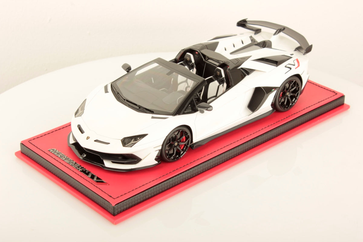 MR Collection 1:18 Lamborghini Aventador SVJ Roadster Bianco Phanes LAMBO039B