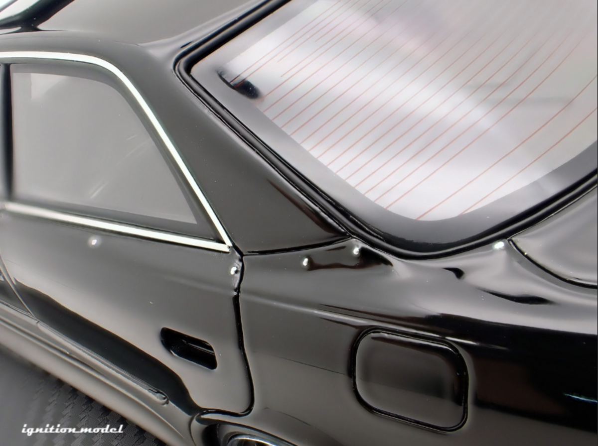 Ignition Model 1:18 VERTEX JZX100 MARK-II Black/Gun Metallic IG3579
