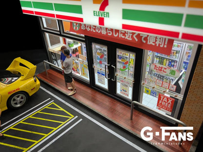 G.Fans 1:18 Diorama 7-11 Building Model 2 Parking Spaces 711801A