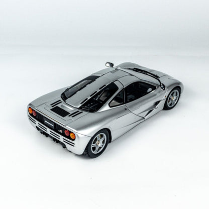 LCD 1:18 McLaren F1 XP5 Silver LCD18014-SI