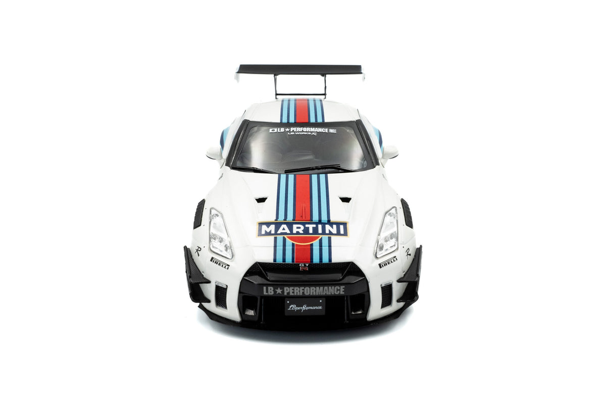 Solido 1:18 NISSAN GT-R (R35) W/ LIBERTY WALK BODY KIT 2.0 M 2024 S1805819