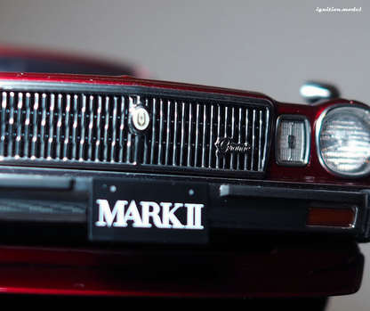 Ignition Model 1:18 Toyota MarkⅡ Sedan Grande (MX41) Red Metallic IG3428