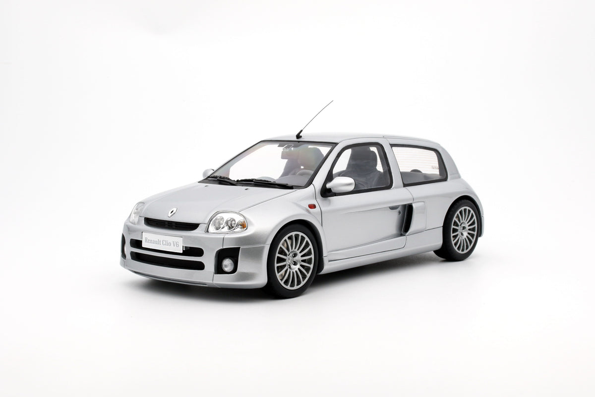 OttOmobile 1:18 RENAULT CLIO V6 PHASE 1 SILVER 2001