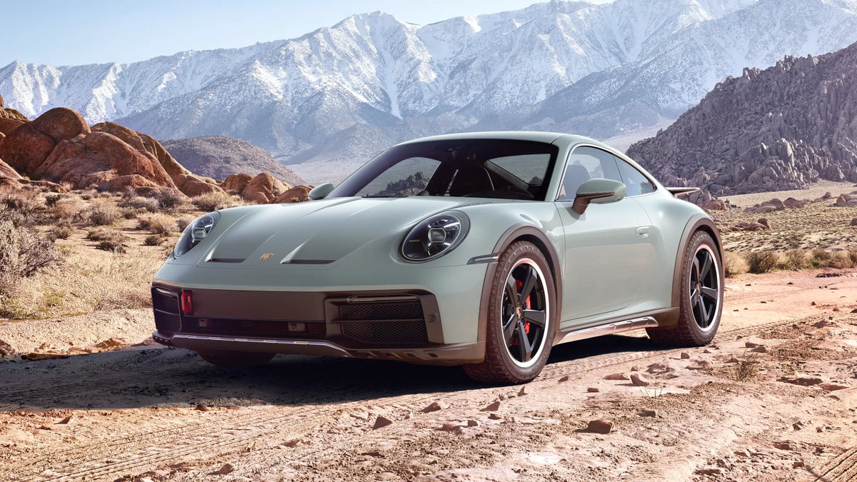 MINICHAMPS 1:18 Porsche 911 DAKAR 2022 (4 Colors)