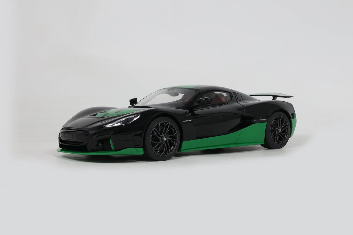 GT Spirit 1:18 RIMAC NEVERA RECORD BLACK 2023 GT916