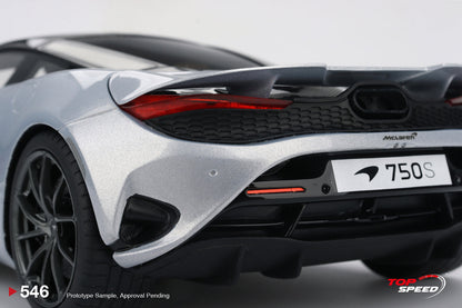 Topspeed 1:18 McLaren 750S Ice Silver TS0546