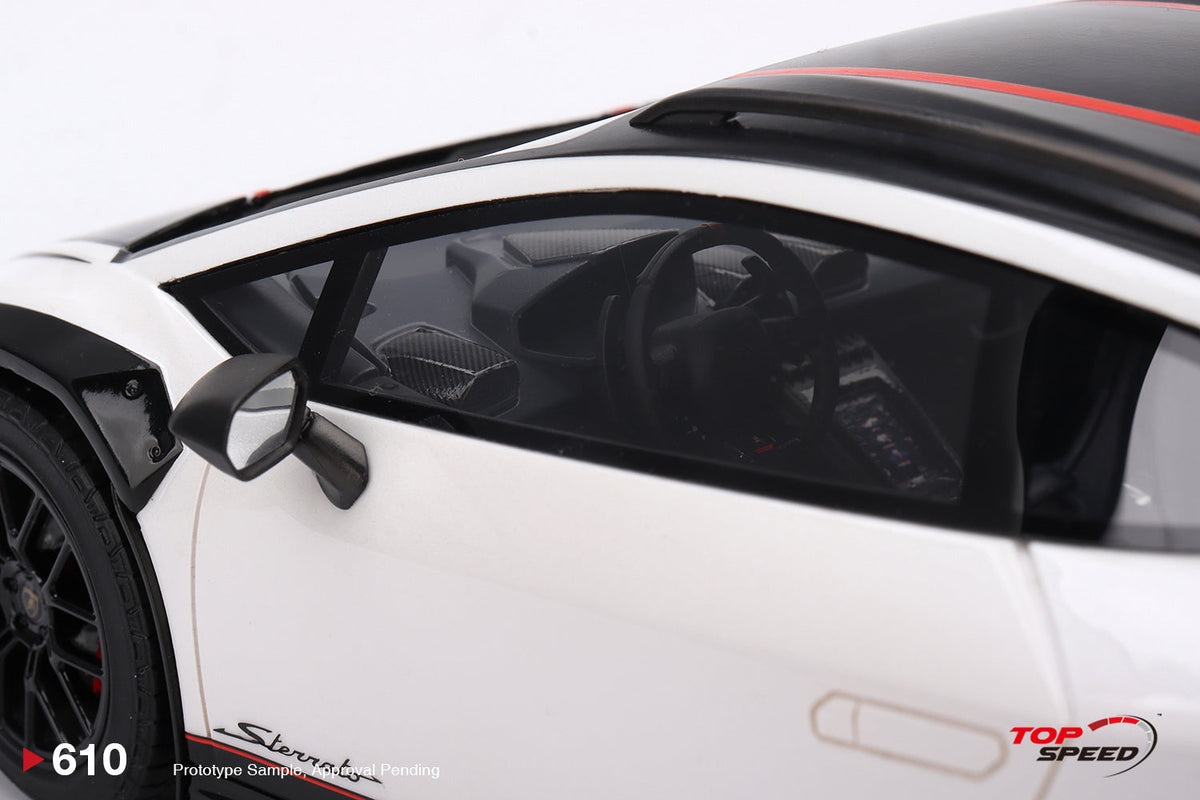 Topspeed 1:18 Lamborghini Huracán Sterrato Bianco Asopo TS0610
