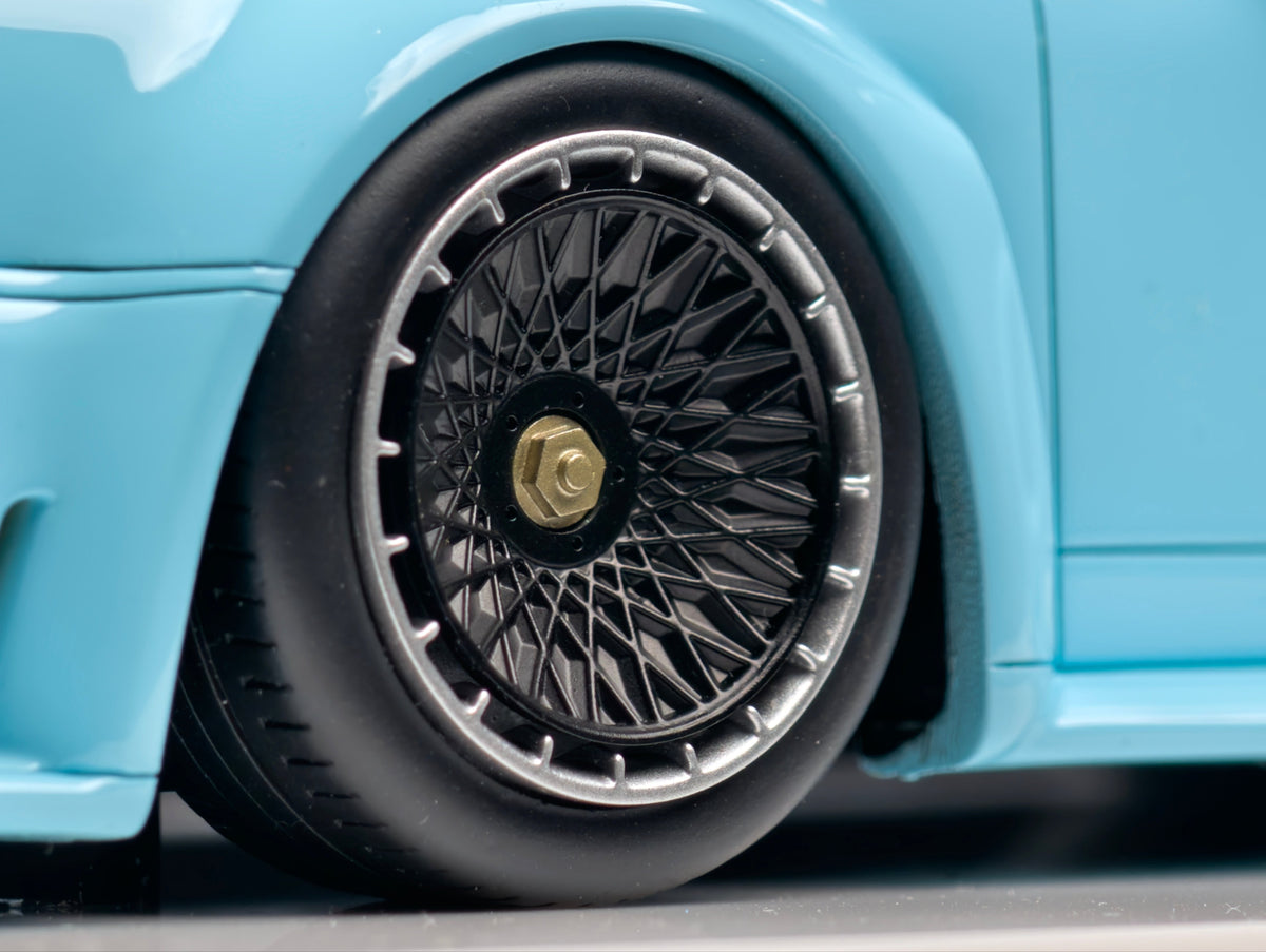MCM 1:18 Porsche Singer DLS Turbo (4 Versions)