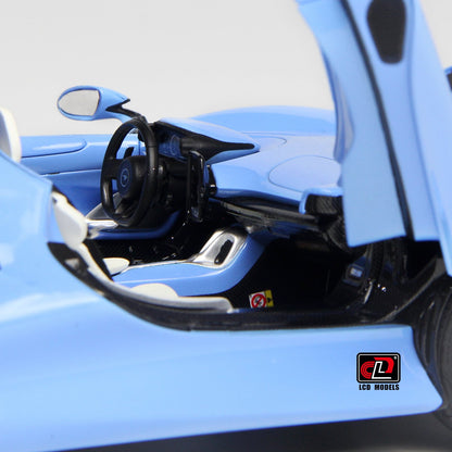 LCD 1:18 McLaren ELVA - Blue LCD18015-BU