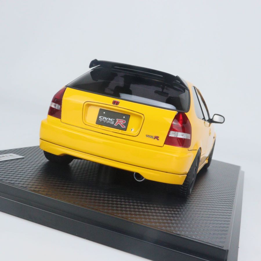 Ignition Model 1:18 Honda Civic (EK9) Type R Yellow IG2676