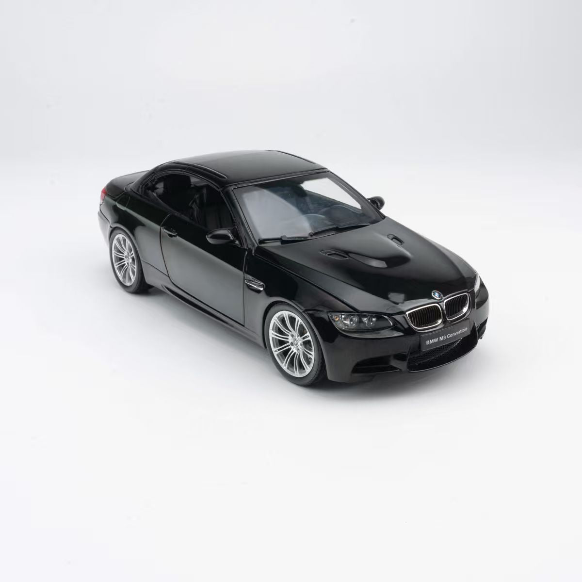 [Preorder] Kyosho 1:18 BMW M3 CONVERTIBLE(E93M) BLACK 08738BK