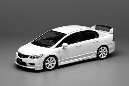 MOTORHELIX 1:18 Honda Civic Type R (FD2) 2007 Facelift Premium White Pearl M85404