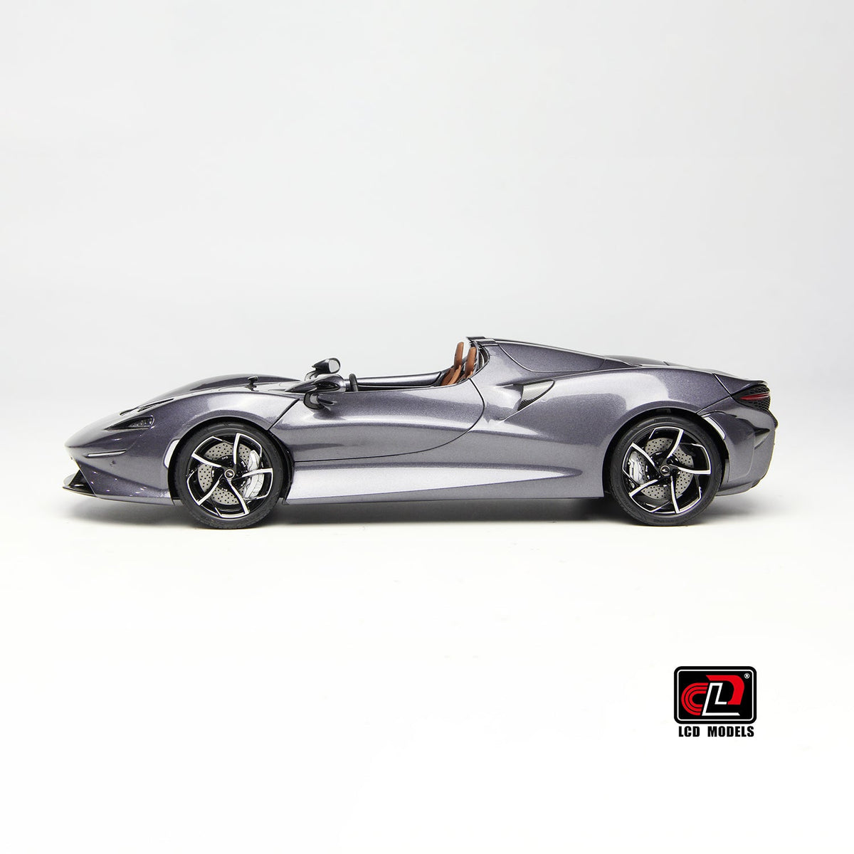 LCD 1:18 McLaren ELVA - Metallic Grey LCD18015-GR