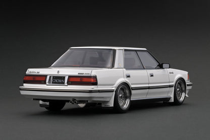 Ignition Model 1:18 Toyota Crown 2.8 Royal Saloon G (120) (3 Versions)
