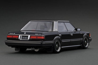 Ignition Model 1:18 Toyota Crown 2.8 Royal Saloon G (120) (3 Versions)