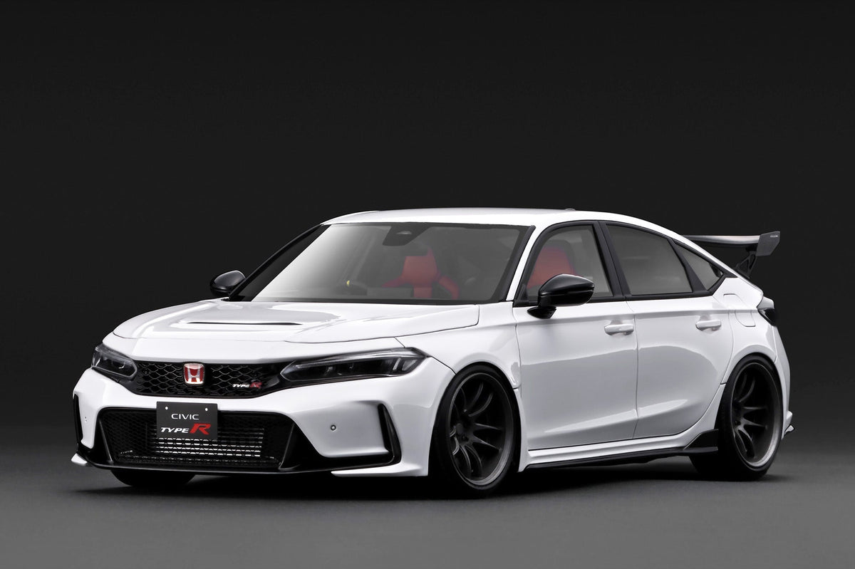 [Preorder] Ignition Model 1:18 Honda Civic Type-R J'S Racing (FL5) White IG3935