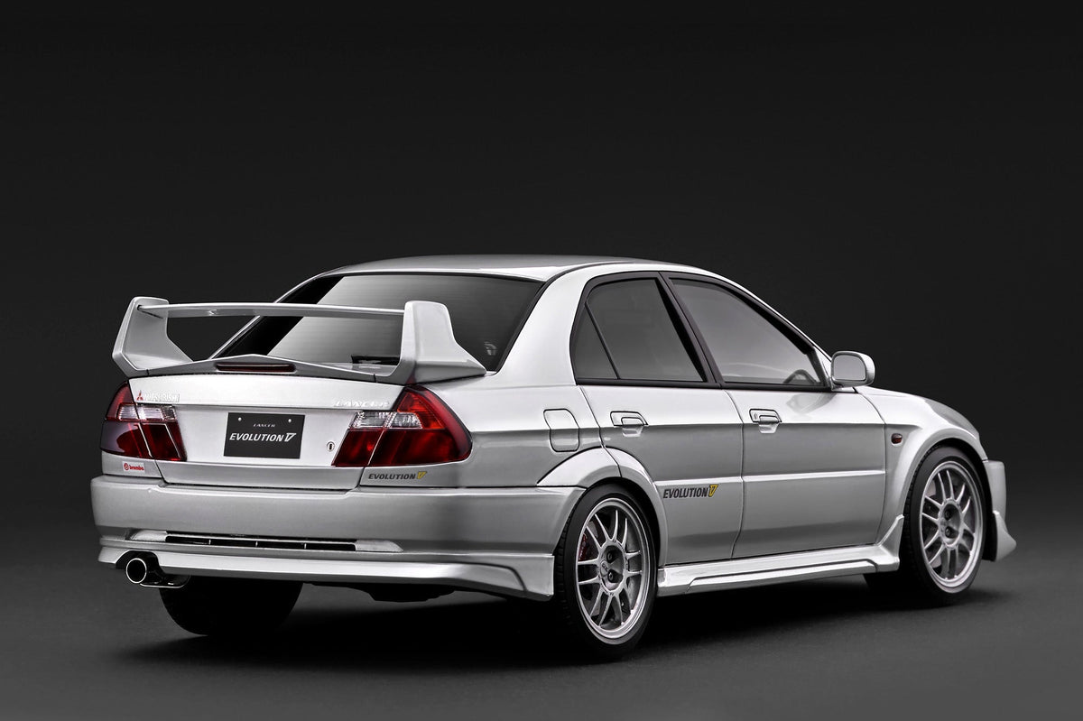 [Preorder] Ignition Model 1:18 Mitsubishi LANCER EVOLUTION V (CP9A) Silver IG4015