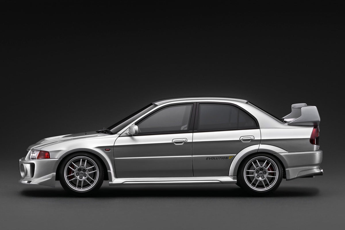 [Preorder] Ignition Model 1:18 Mitsubishi LANCER EVOLUTION V (CP9A) Silver IG4015