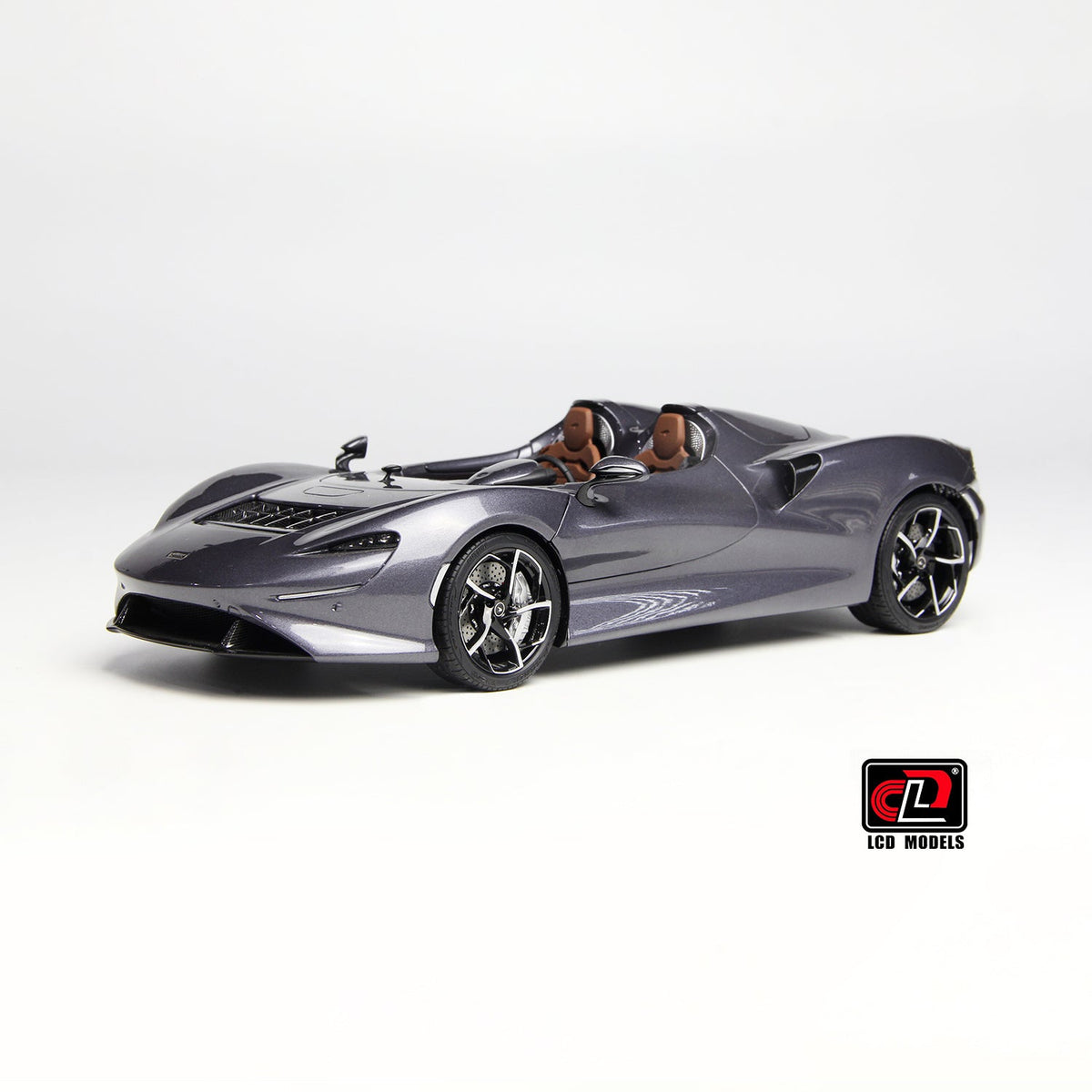 LCD 1:18 McLaren ELVA - Metallic Grey LCD18015-GR