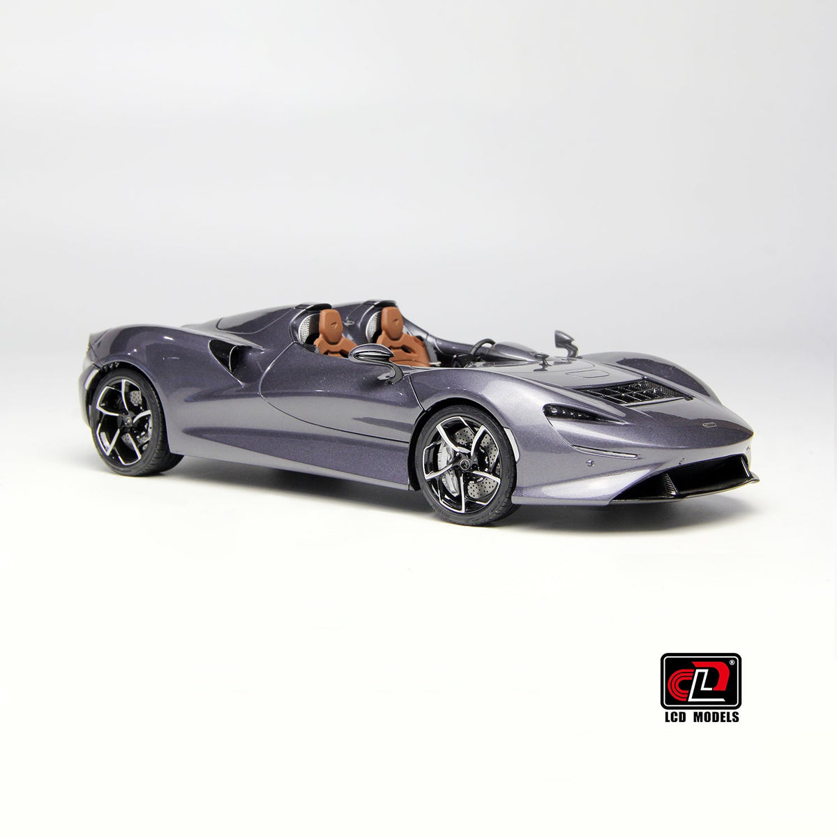 LCD 1:18 McLaren ELVA - Metallic Grey LCD18015-GR