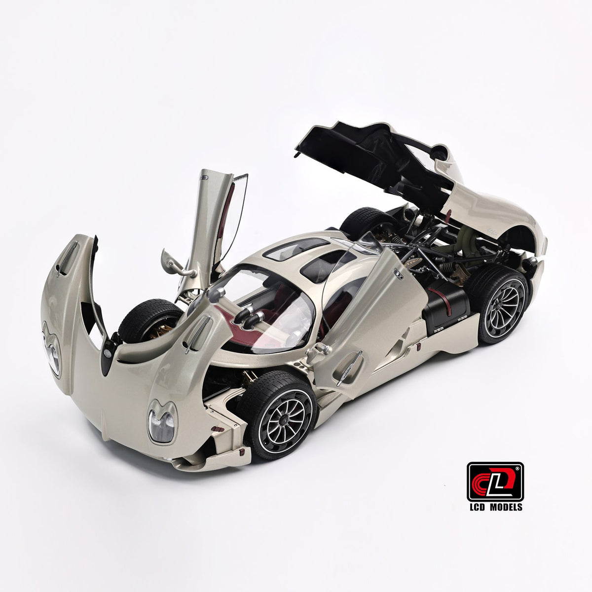 [Preorder] LCD 1:18 Pagani Utopia (2 Colours) LCD18024-PW/ LCD18024-GO
