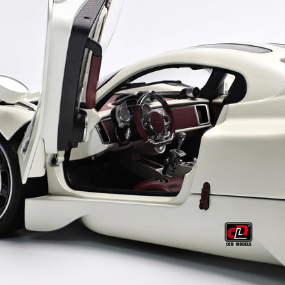 [Preorder] LCD 1:18 Pagani Utopia (2 Colours) LCD18024-PW/ LCD18024-GO