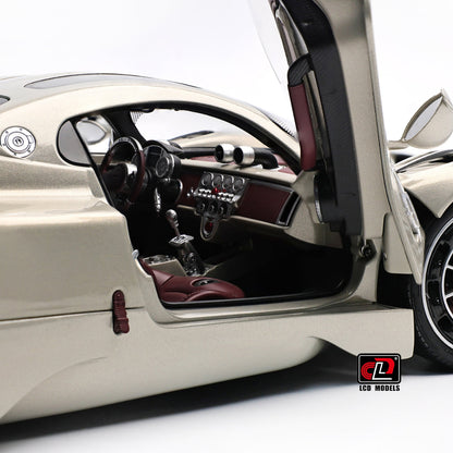 [Preorder] LCD 1:18 Pagani Utopia (2 Colours) LCD18024-PW/ LCD18024-GO