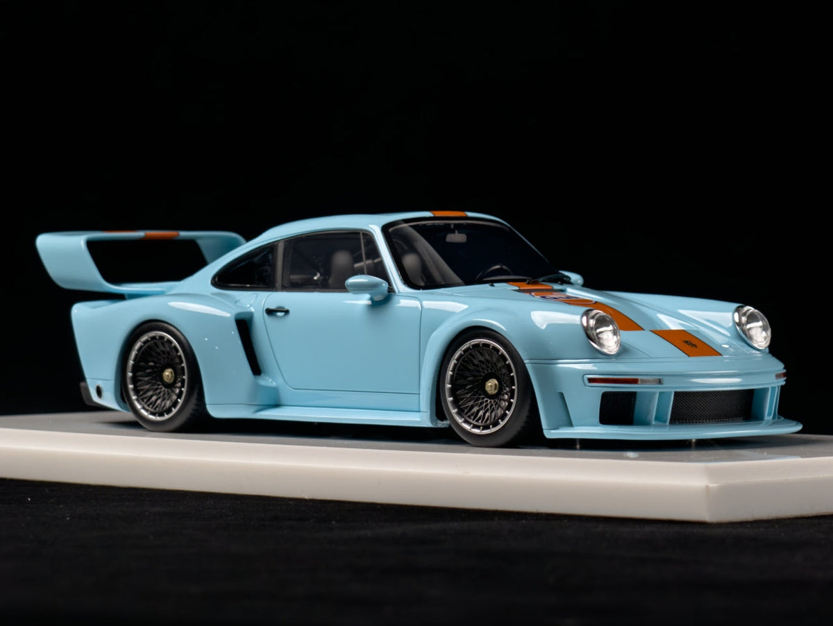 MCM 1:18 Porsche Singer DLS Turbo (4 Versions)