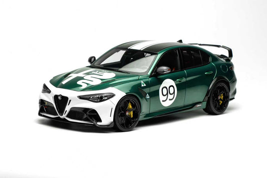 MOTORHELIX 1:18 Alfa Romeo Giulia GTAm Green Livery Two-Tone #99 M89014