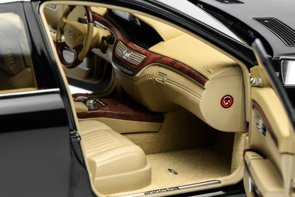 MOTORHELIX 1:18 Mercedes Benz S-Class S600L AMG (W221) M82204