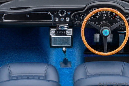 AutoArt 1:18 Aston Martin DB5 - Blue 70288