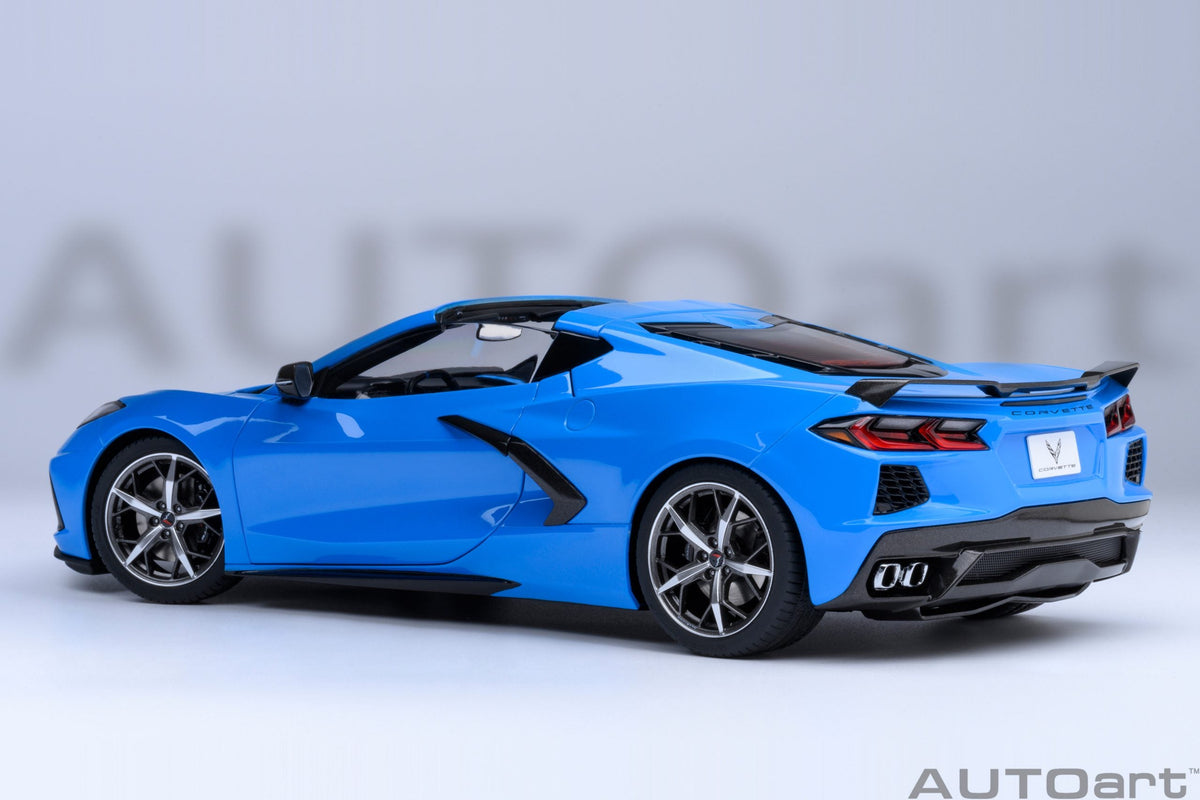 AUTOart 1:18 Chevrolet Corvette C8 Stingray Z51 in Rapid Blue 71281