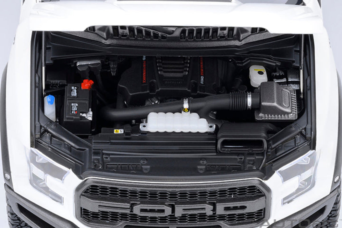 AUTOart 1:18 Ford F-150 Raptor Supercrew 2019 - Oxford White 72946