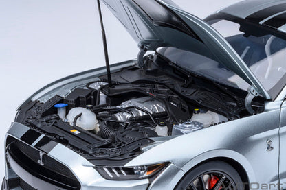 AUTOart 1:18 FORD MUSTANG SHELBY GT500 - Iconic Silver 73096