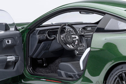 AUTOart 1:18 FORD MUSTANG SHELBY GT500 - Eruption Green 73097