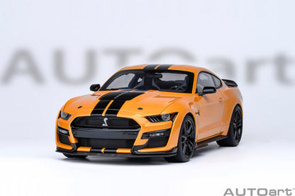AUTOart 1:18 FORD MUSTANG SHELBY GT500 - Cyber Orange 73099