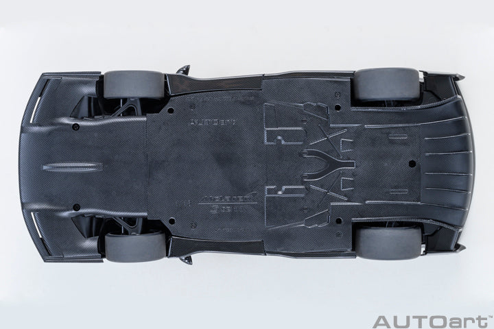 AUTOart 1:18 McLaren Senna GTR Onyz Black 81954