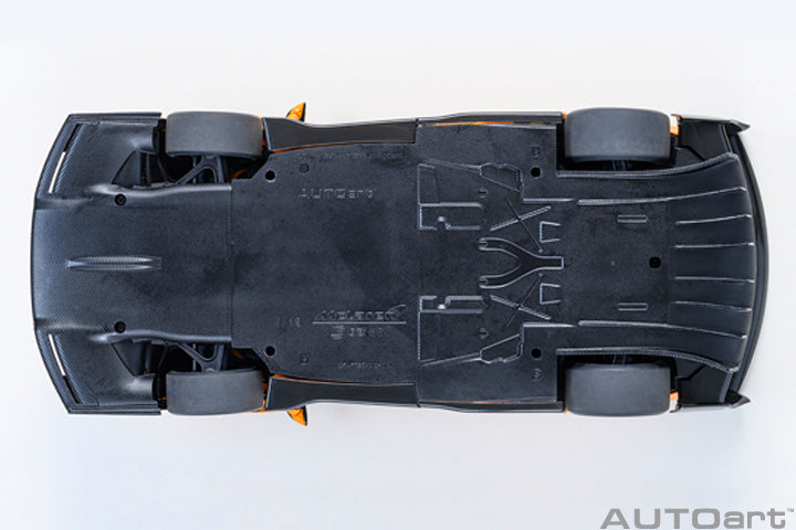 AUTOart 1:18 McLaren Senna GTR Orange 81956