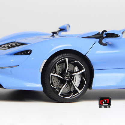 LCD 1:18 McLaren ELVA - Blue LCD18015-BU