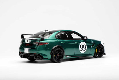 MOTORHELIX 1:18 Alfa Romeo Giulia GTAm Green Livery Two-Tone #99 M89014