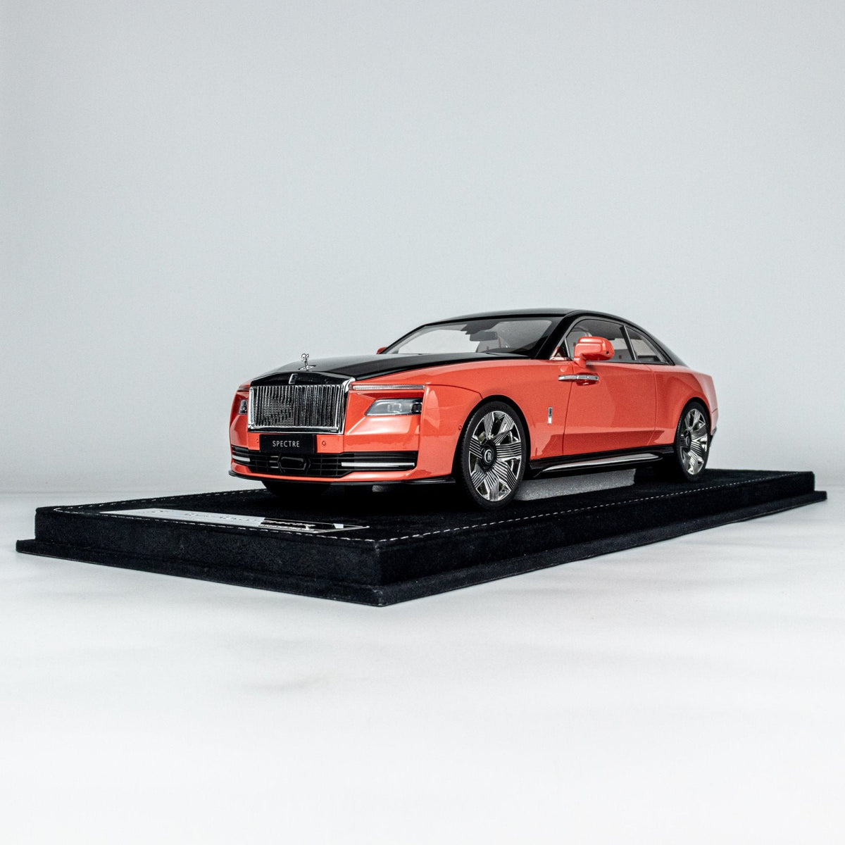 [Backorder] HH Model 1:18 Rolls-Royce Spectre (11 Colours)