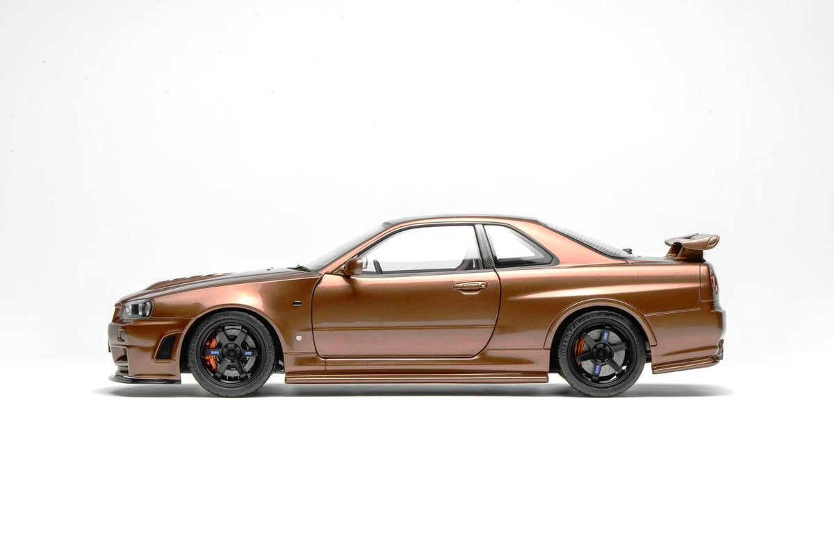 Motorhelix 1:18 Nissan Skyline GT-R (R34) CUSTOMIZED VERSION