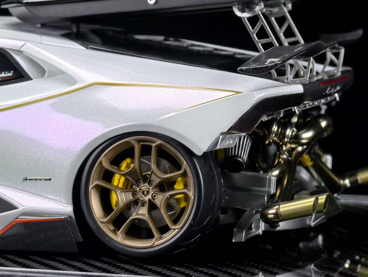 [Preorder] MCM 1:18 1962 Lamborghini Cartelfunds LP610-4 Twin-Turbo (6 Colours)