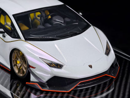 [Preorder] MCM 1:18 1962 Lamborghini Cartelfunds LP610-4 Twin-Turbo (6 Colours)