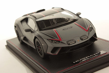 MR Collection 1:18 Lamborghini Huracan Sterrato (Grigio Vulcano)