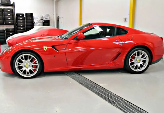 BBR Model 1:18 FERRARI 599 GTB FIORANO 2006 Manual Gear (7 Colours)