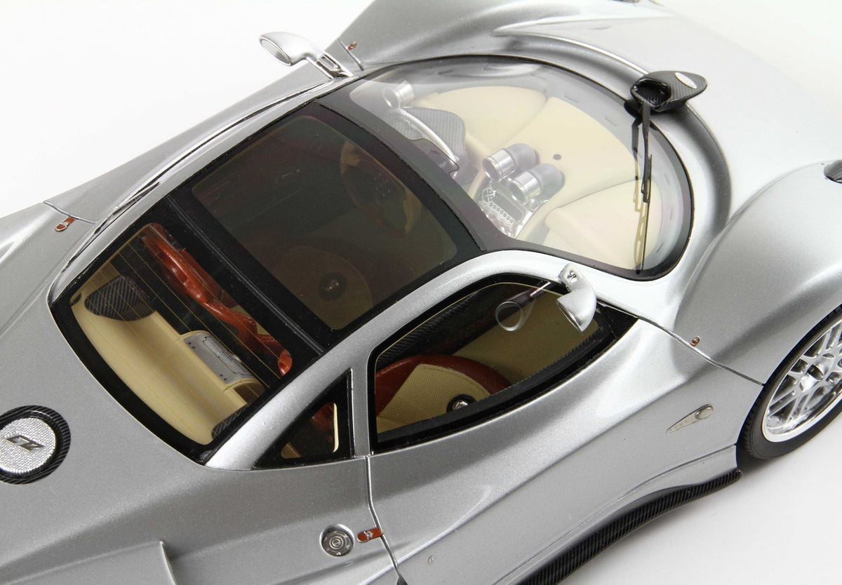 BBR Model 1:18 Pagani ZONDA C12 20th anniversary restoration - Silver