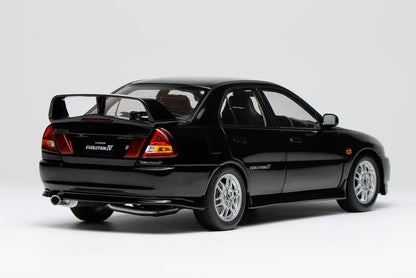 MOTORHELIX 1:18 Mitsubishi Lancer Evolution IV - Pirens Pearl Black M84002